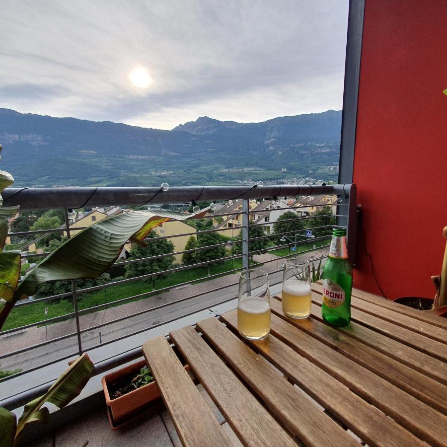 Vista Mozzafiato Sulle Alpi Apartment โรเวเรโต ภายนอก รูปภาพ