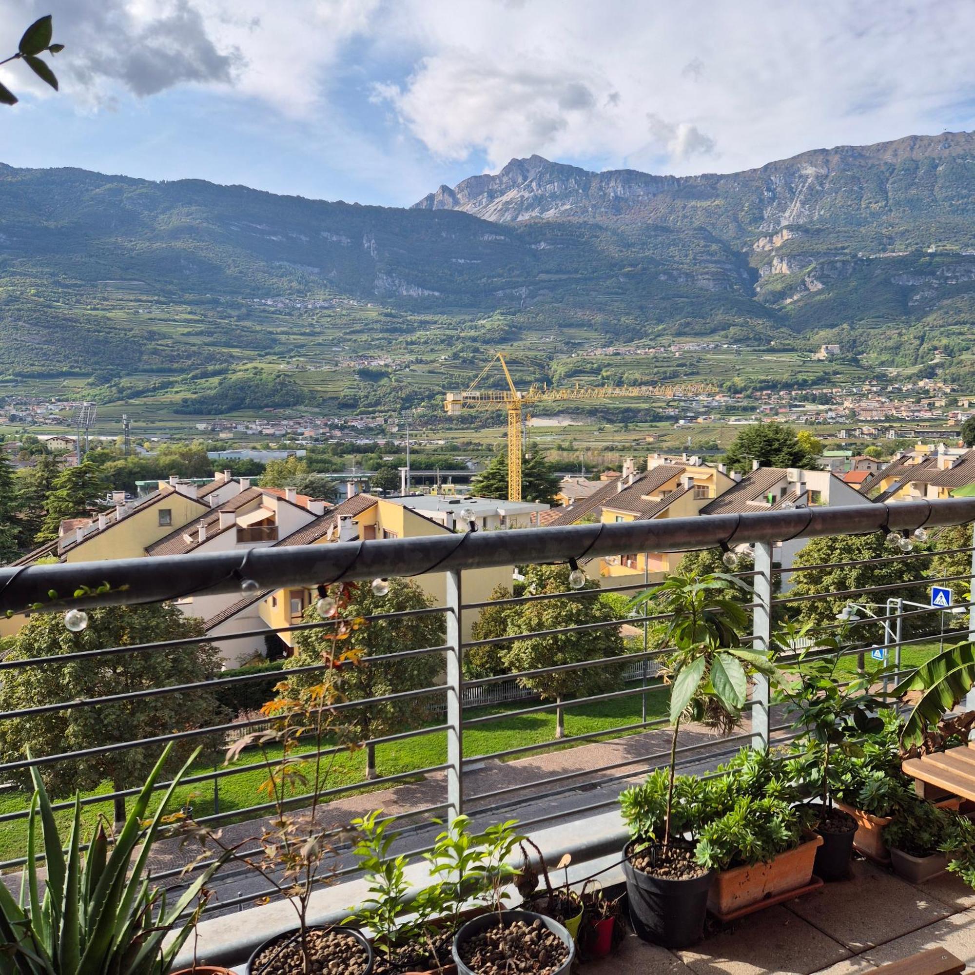 Vista Mozzafiato Sulle Alpi Apartment โรเวเรโต ภายนอก รูปภาพ