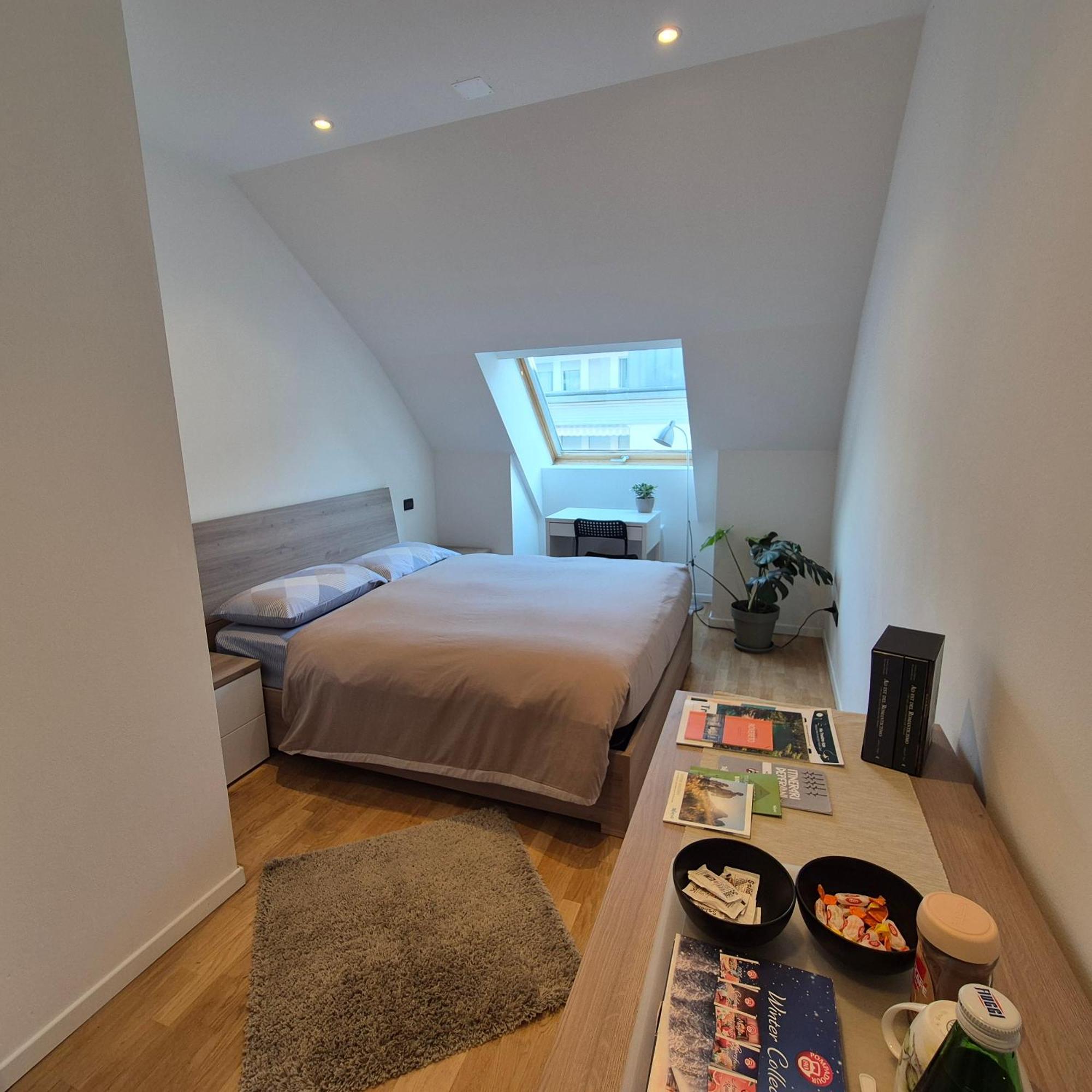 Vista Mozzafiato Sulle Alpi Apartment โรเวเรโต ภายนอก รูปภาพ