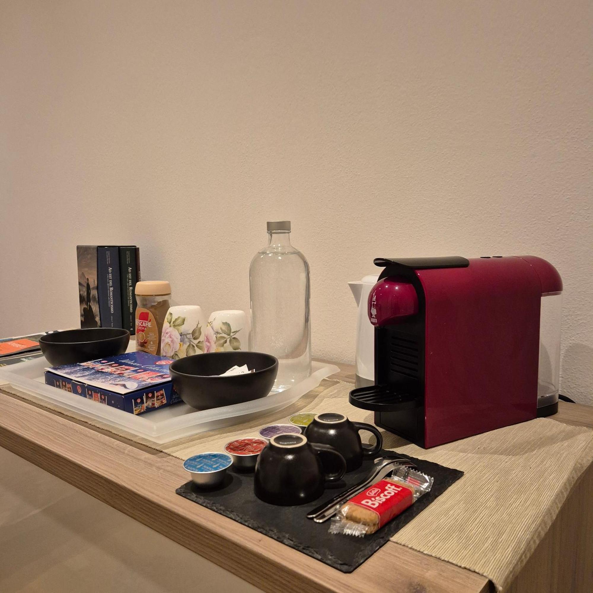 Vista Mozzafiato Sulle Alpi Apartment โรเวเรโต ภายนอก รูปภาพ